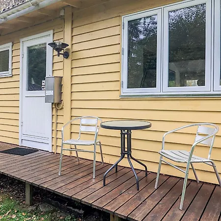 6 Person In * Borup (Koge)